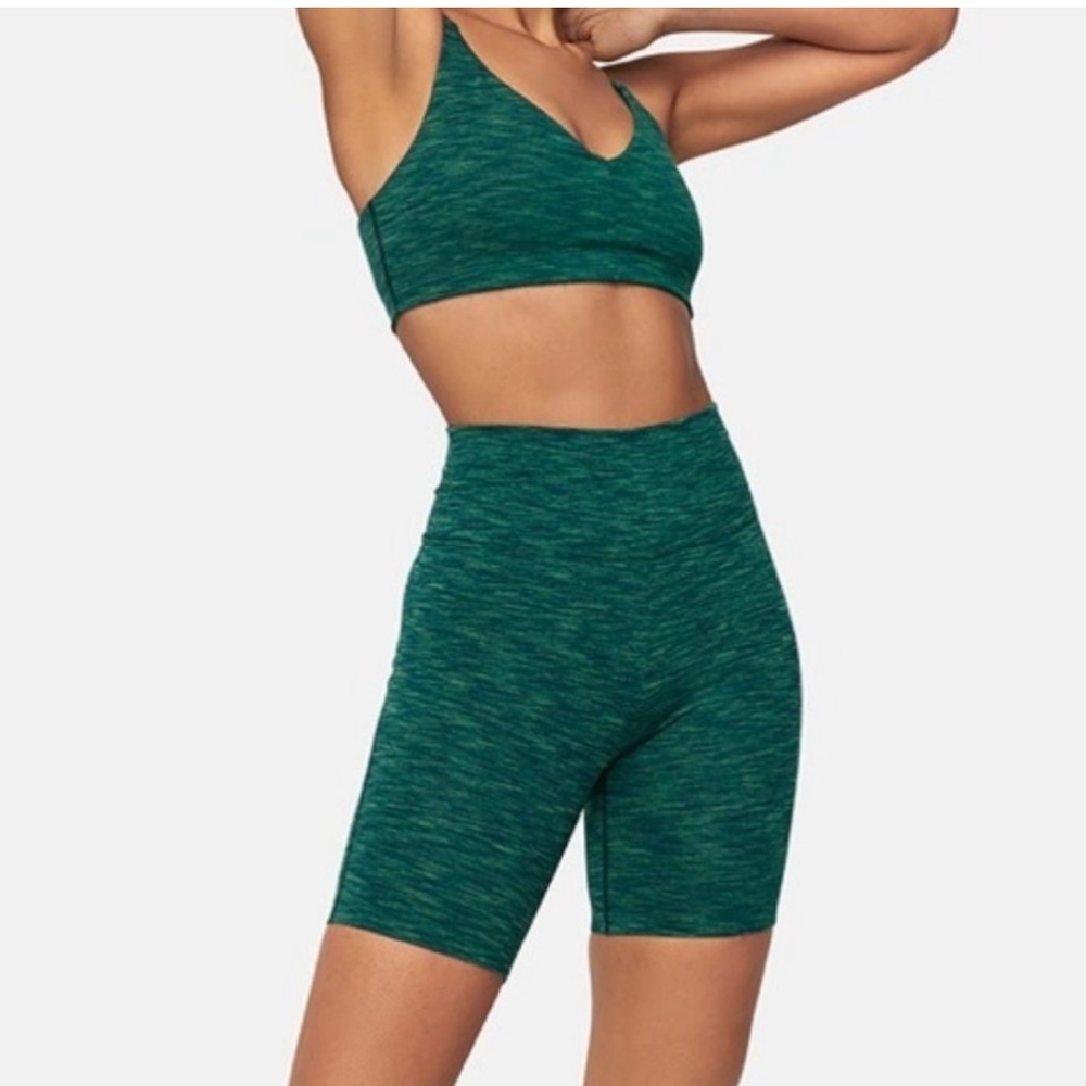 Outdoor Voices Freeform Biker Shorts